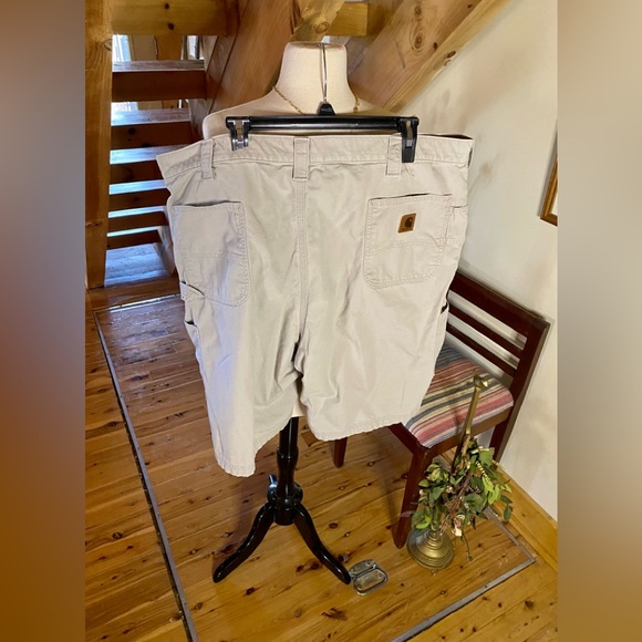 🛠️Carhartt Tan Carpenter Shorts🛠️ - Picture 2 of 8